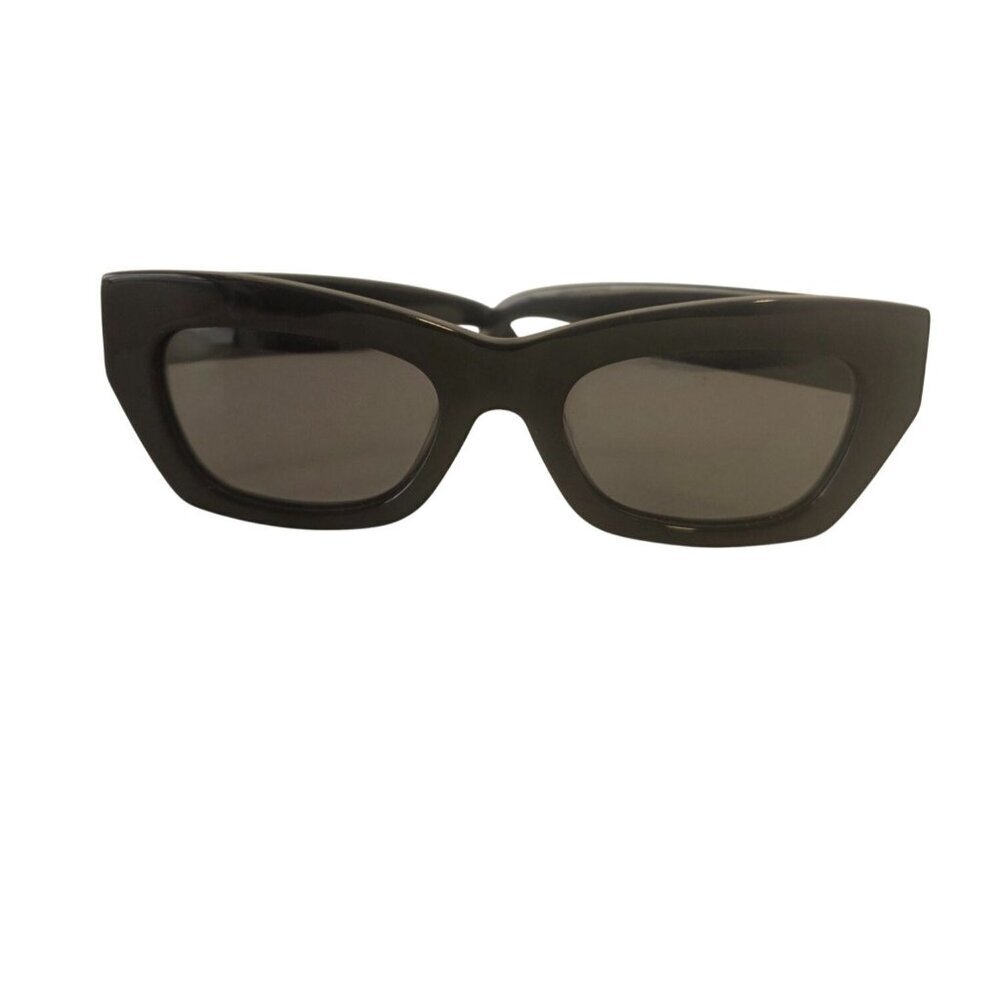 Banbé The Kerr Sunglasses B-1012 Black Rectangle Cat Eye Australia Womens - Picture 11 of 11